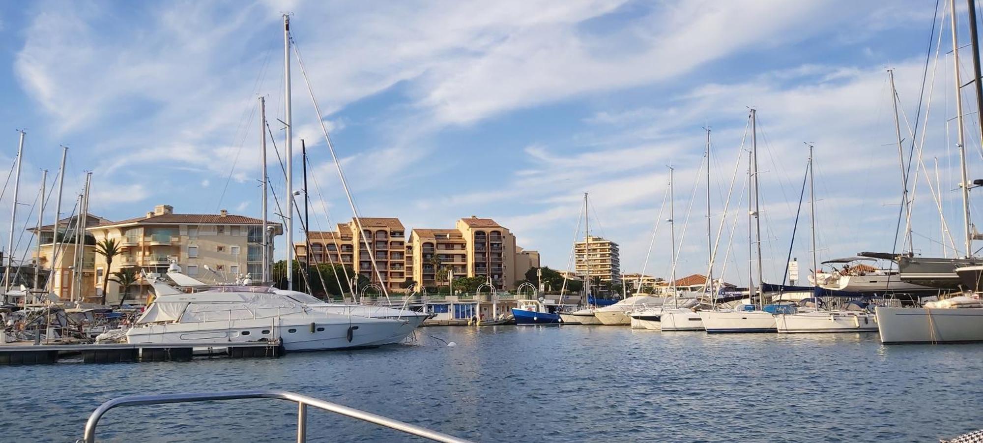 Sublime Vue Mer,Parking,Wifi Frejus Exterior photo