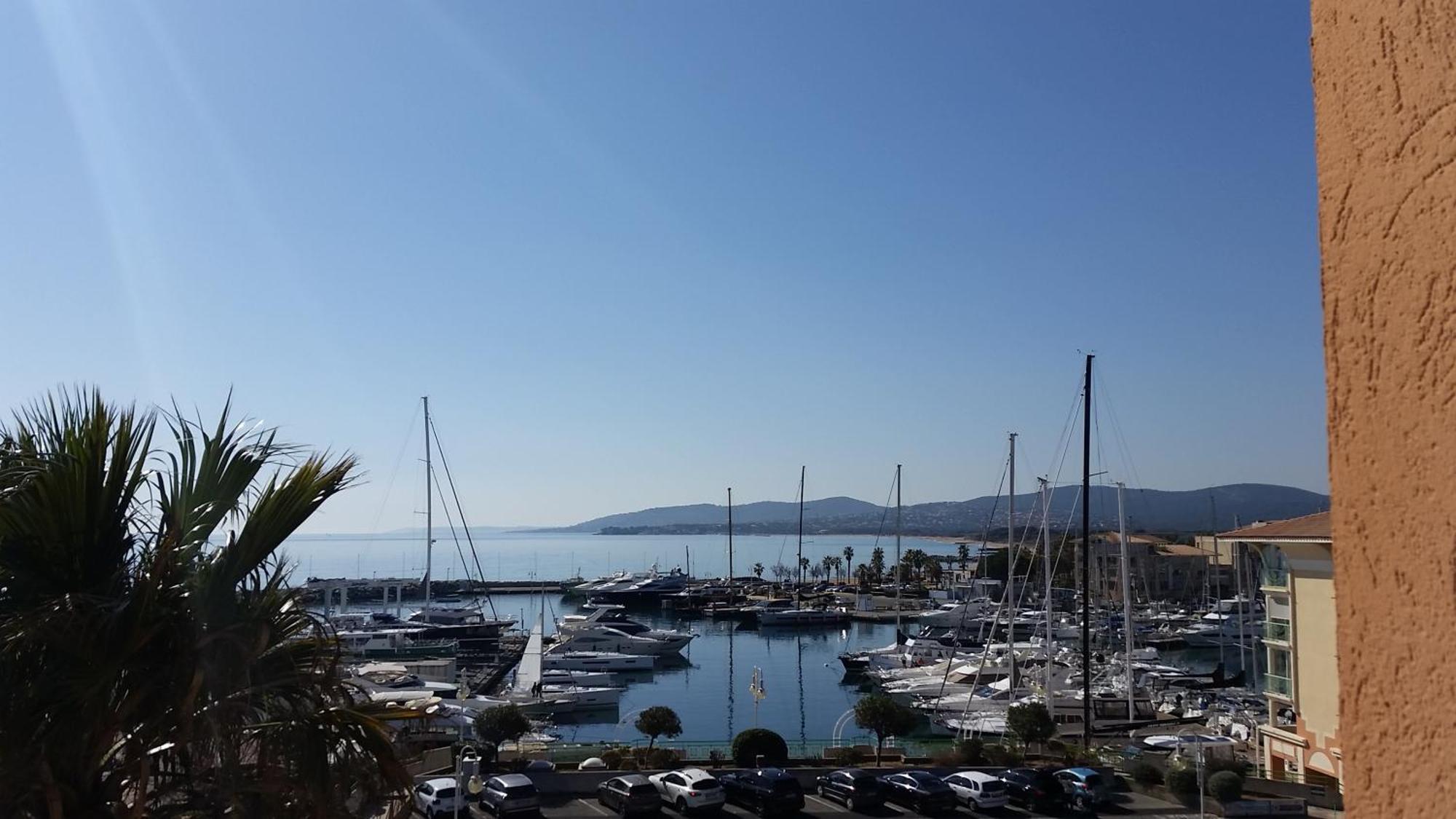 Sublime Vue Mer,Parking,Wifi Frejus Exterior photo